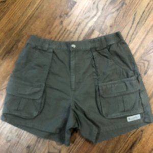 Columbia Woman Shorts Size 12